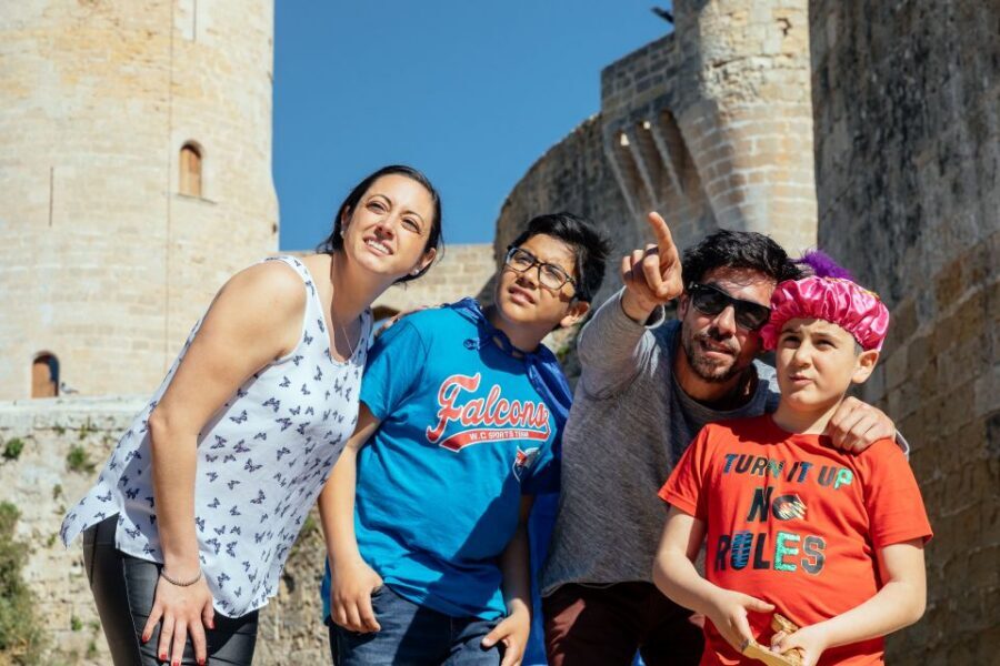 Dubrovnik: Private Family Friendly City Tour with Guide - Meeting at Babić Bakery: your first win is starting on time