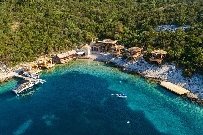Dubrovnik Private Speed Boat Tour to the Islands - Mljet National Park option: hike forests and lakes from the sea