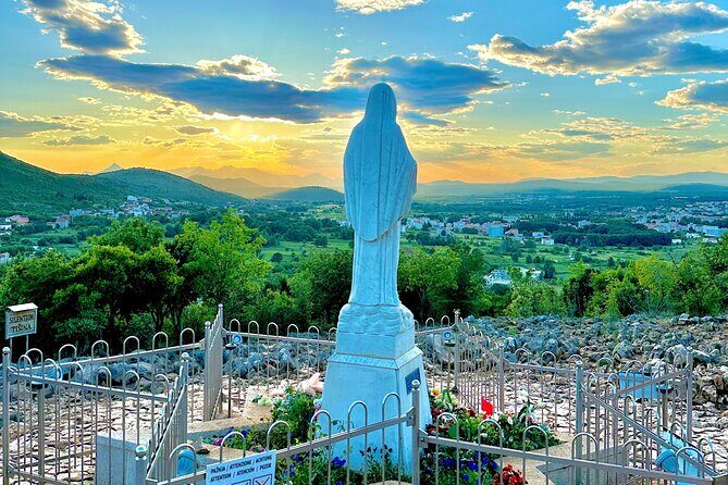 Dubrovnik: Private Tour to Međugorje & Kravice Waterfalls - Quick hits before you go