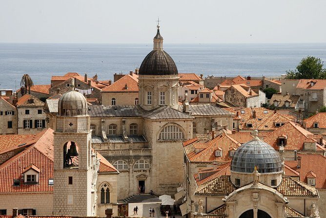 Dubrovnik Private walking tour of the Old Town w/ cruise transfer - Crossing the gates and getting oriented on the Walls