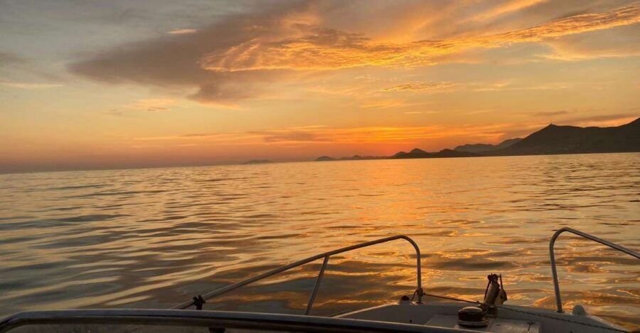 Dubrovnik: Romantic Sunset Cruise - A 1-Hour Sunset That Starts at Dubrovnik’s Old Town Pier