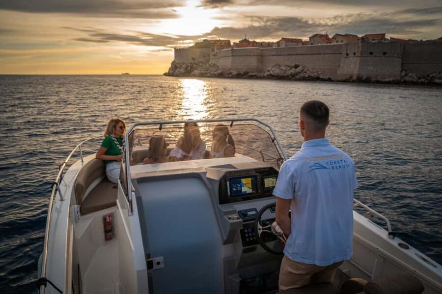 Dubrovnik: Sunset Tour With Panorama Of City Walls - Guided storytelling: Maro, Nikolas, and captain Gigi make it land