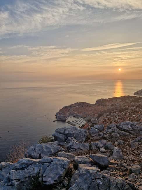Dubrovnik: Sunset Wine Tasting At Panorama Point - The Real Timing: What the Two Hours Feel Like