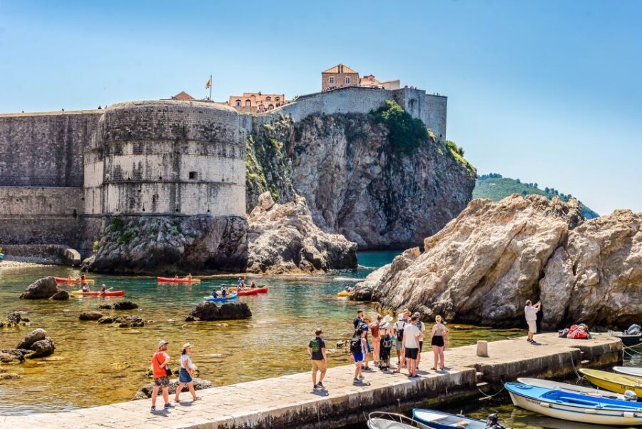 Dubrovnik: The Original Game of Thrones Tour & Lokrum Option - Orlando’s Column: Small Monument, Big Story Placement