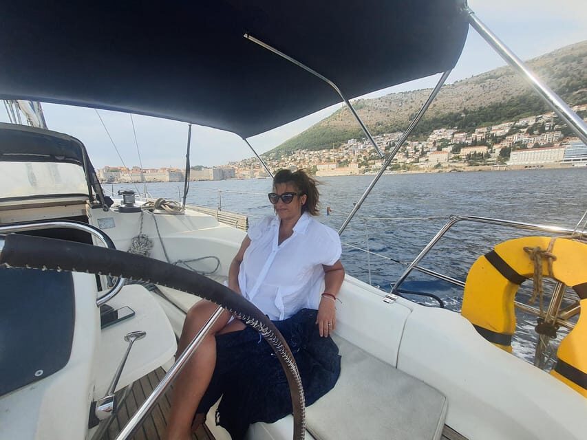 Dubrovnik yacht cruise-Elafity islands & Blue cave - Lopud Meal Stop: Where the Day Gets More Social