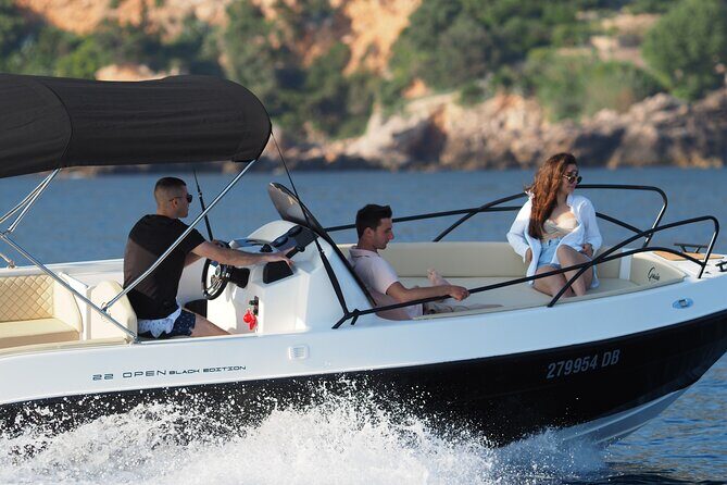 Dubrovnik:Blue cave and sandy beach Sunj with a private speedboat - Sunj Beach first: why this sandy stop matters in Croatia