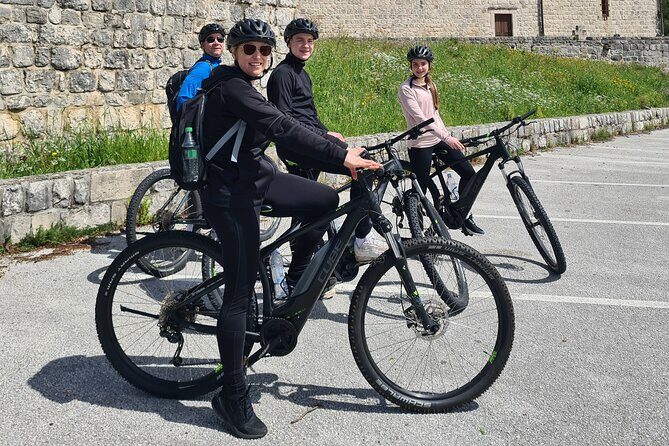 E-Bike Tour + Gourmet Snack + Wine Tasting (Small Group) - Key highlights that matter