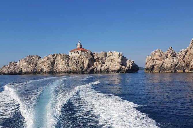 Elafiti islands private adventure from Dubrovnik - Why a private Elaphiti Islands boat beats the big-group cruise