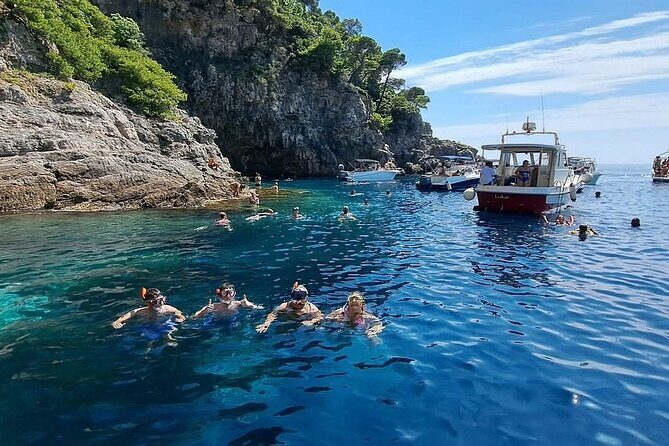 Elafiti islands private adventure from Dubrovnik - Ado the skipper: why people talk about the host, not just the boat
