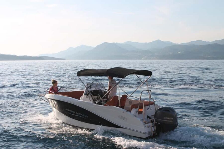 Elaphite Islands: Private boat tour (Barracuda 545) - Snorkeling gear and GoPro: what you can expect to actually use
