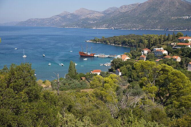 Elaphiti Islands On The Luxury Pirate Ship Karaka Dubrovnik - Onboard drinks, water, and what extras actually cost