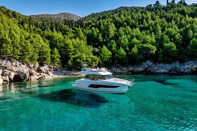 Exclusive Luxury Yacht Tour of the Elaphiti Islands - Kolocep and the Blue Cave snorkeling stop you’ll remember