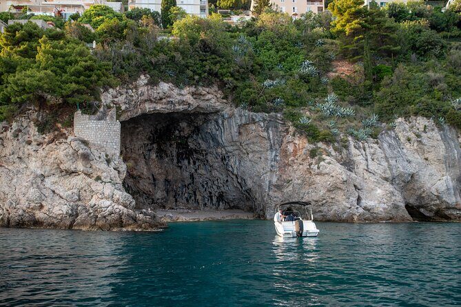 Explore Blue & Green Caves With Speedboat - Private Tour - A Half-Day That Feels Like More