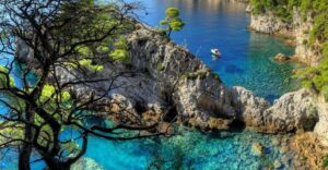 From Dubrovnik: Boat Tour to Kolocep, Lopud, & Sipan Islands - Meeting Emili: 8:45 pickup, quick setup, and how to avoid confusion