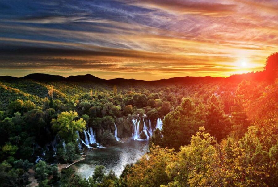 From Dubrovnik: Day Trip to Mostar and Kravice Falls - Why Mostar and Kravice Falls work as a single day