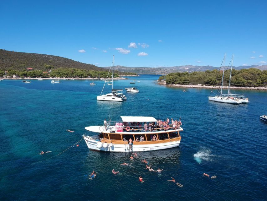 From Dubrovnik: Elaphite Islands Day Trip with Lunch - Lopud and Sunj Beach: the sandy payoff island