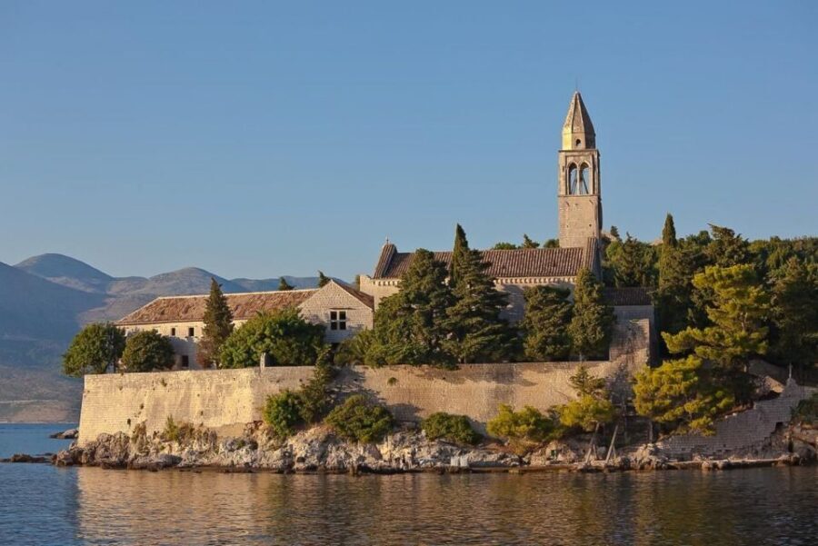 From Dubrovnik: Elaphite Islands Day Trip with Lunch - What the crew adds: guides like Milos, Ivica, and Emil