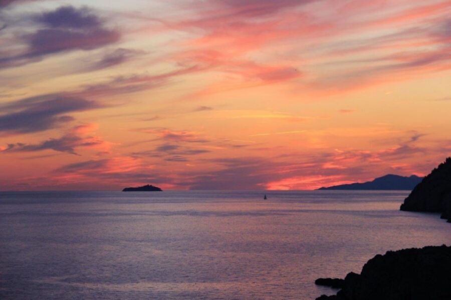 From Dubrovnik: Golden Hour Sunset Cruise with Free Drinks - Cost and value at about $41 per person