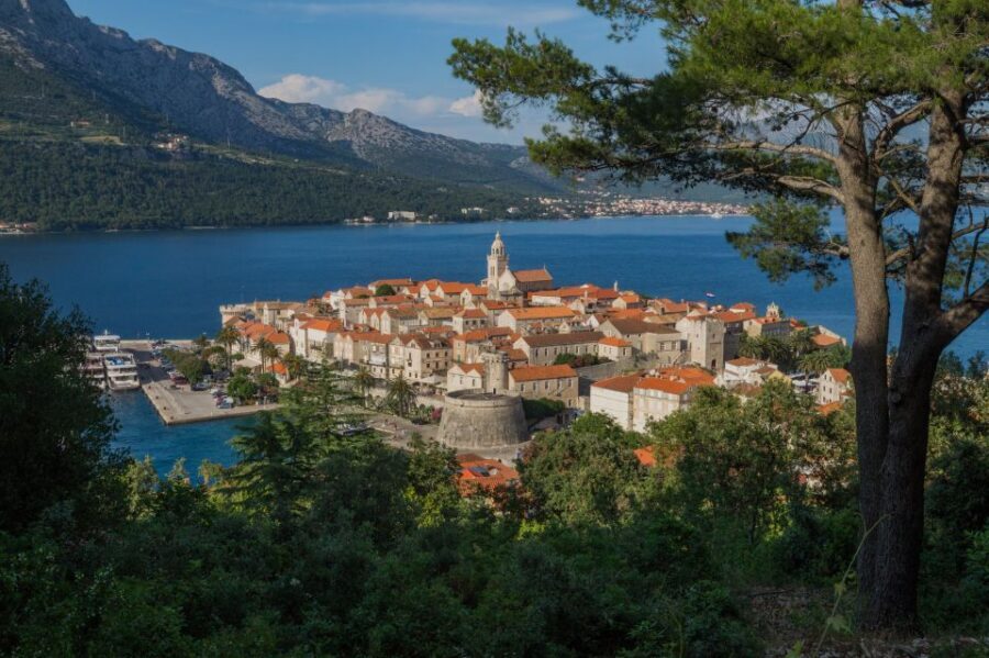 From Dubrovnik: Guided Tour of Pelješac & Korčula - Ston Fortress and the Great Wall of Mediterranean Croatia