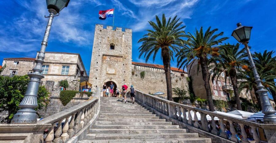 From Dubrovnik: Island of Korčula with wine tasting - From Dubrovnik to Pelješac: The Drive That Sets the Mood
