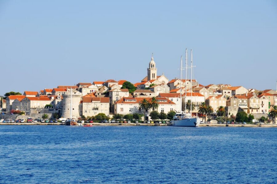 From Dubrovnik: Korcula Island Tour with Wine Tasting - Korčula’s old town: short guided intro, then real time to enjoy it