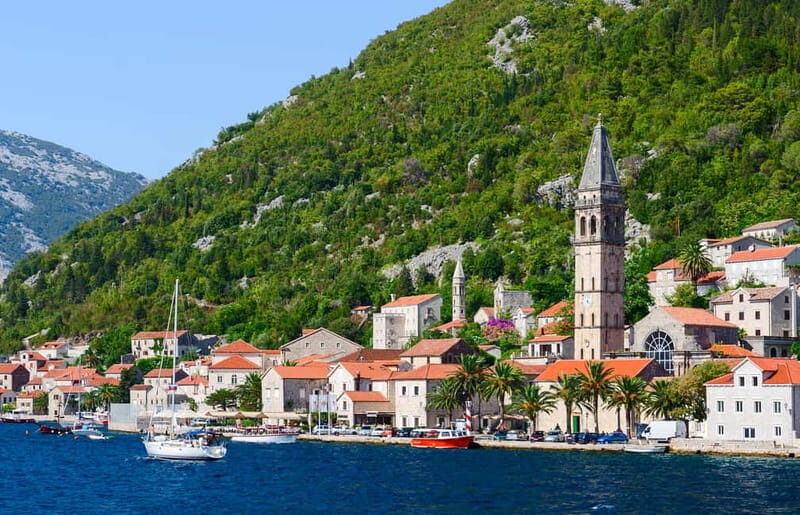 From Dubrovnik: Montenegro Coast Full-Day Trip - Perast: baroque architecture and a calmer bay-side rhythm