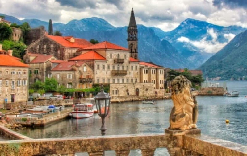 From Dubrovnik: Montenegro Day Trip with Cruise in Kotor Bay - Small frictions to plan for (so they don’t ruin your day)