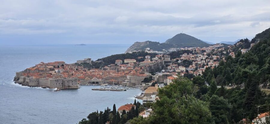 From Split: Dubrovnik Day Trip incl. Stop in Ston - Ston’s Walls, Oysters, and the Kind of Break You Need