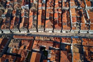 From Split & Trogir: Dubrovnik Guided Day Tour - The Ride: Early Departures, AC Bus, and Adriatic Views