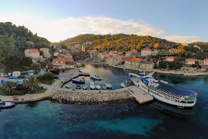 Full Day Kayaking and Snorkeling to Green Cave with GoPro photos - Šuđurađ Lunch on Šipan: Fuel Up, Then Take a Breather