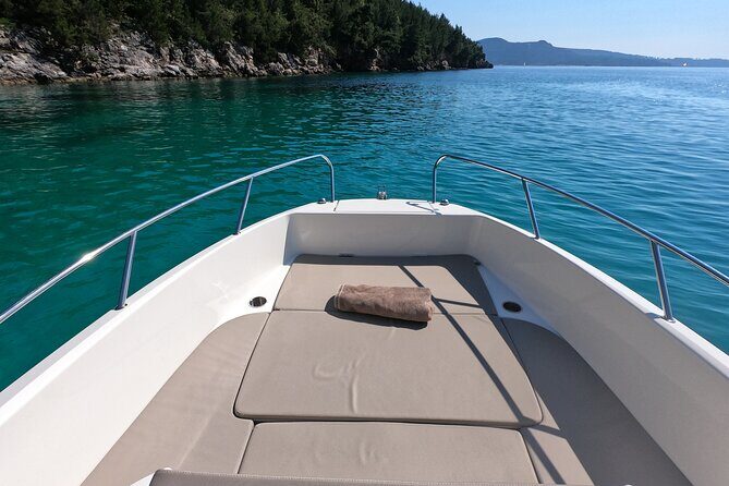 Full day Private Boat Tour to Elaphite Islands and South Mljet - Drinks onboard and the lunch question: what’s included, what you’ll pay for