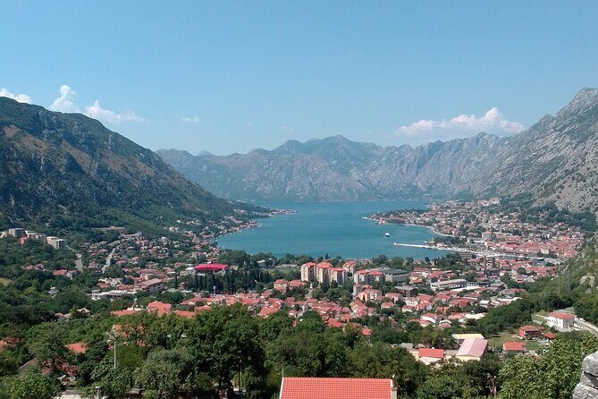 Full Day Private Tour in Montenegro Coast - Dubrovnik Pickup/Drop-Off and the Small-Group Advantage