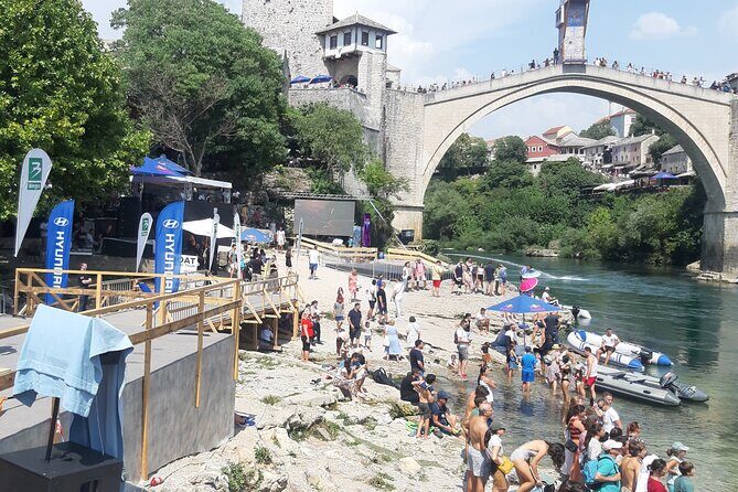 Full-Day Tour of Mostar and Kravica Waterfalls small group - Getting started at 6:45: pickup, group size, and real road time