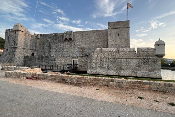 Full Day Tour to Split - The drive shift: from Ston to Klis Fortress before the Split sightseeing begins