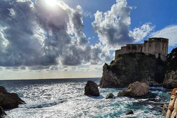 Guided Tour to discover Dubrovnik's Old Town, by day or night - Day vs Night: Choosing the Dubrovnik Mood You Want