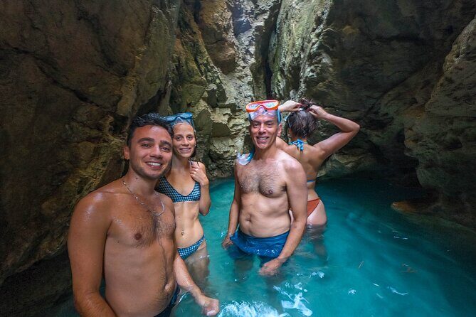 Hidden Gems Odyssey: Private Elaphiti Islands & Blue Cave Tour - Weather, Sea Conditions, and What to Wear