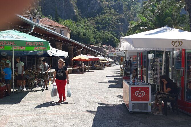 Laizy Wednesdays Tour to Montenegro - Guide Style and Small-Group Energy: Andrew, Igor, and Ivor Make the Difference