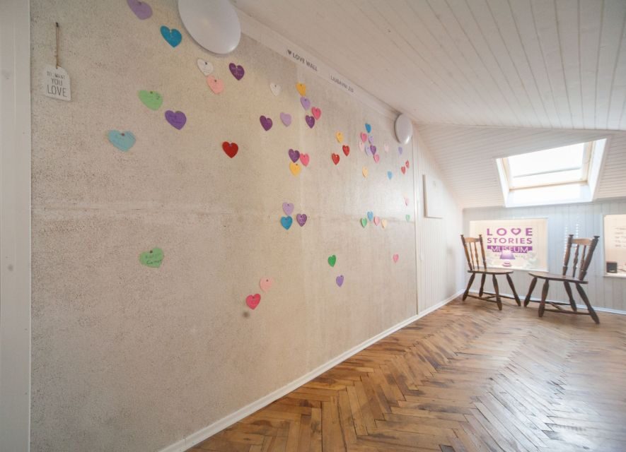 Love Stories Museum Skip-the-Line Entrance Ticket - Exhibitions With Letters, Donated Keepsakes, and Local Love Lore