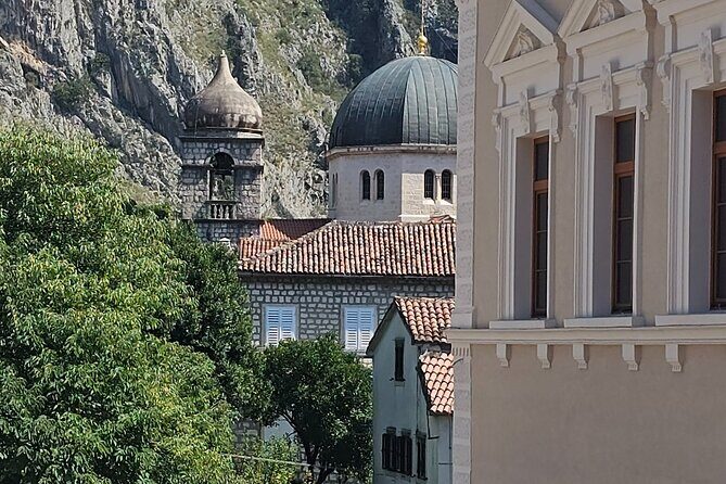 Luxury Day tour to Montenegro - Stop 1: Kotor old town and the San Giovanni climb
