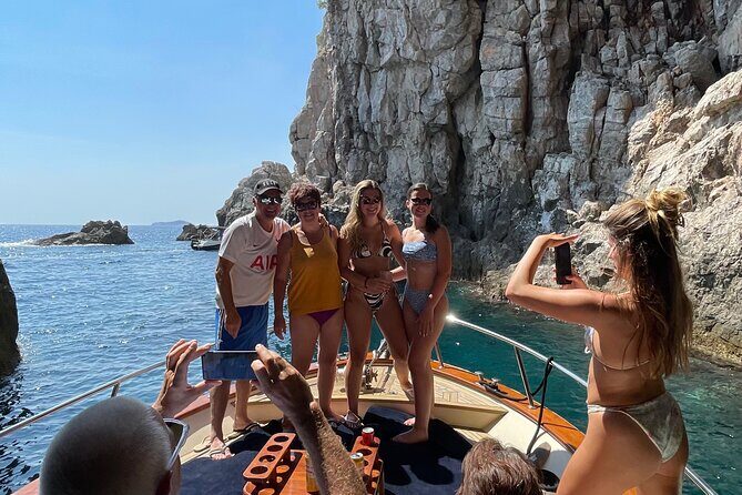 Luxury Elaphite Islands half day Cruise with lunch Apreamare - Lopud Island: Beach time and village wandering in about 90 minutes