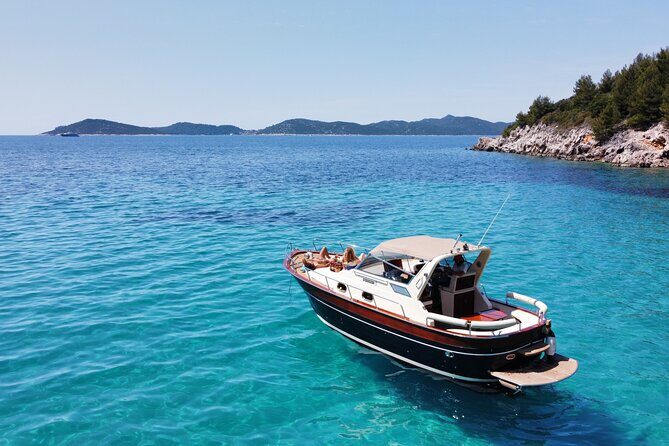 Luxury Elaphite Islands half day Cruise with lunch Apreamare - Šipan and the Blue Cave swim: Caves, caves, and a tasting stop