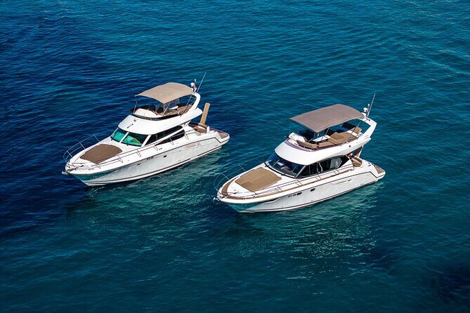 Luxury sunset cruise in Dubrovnik - Caves and Sjekirica Beach: your 1-hour swim break