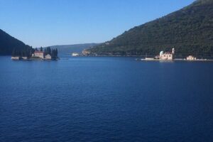 Montenegro Private Full Day Tour from Dubrovnik - Border crossing strategy: where the day is won or lost