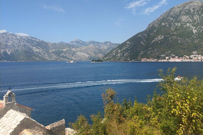 Montenegro Private Full Day Tour from Dubrovnik - Perast under St. Elijah: the baroque details and the choice to add the boat