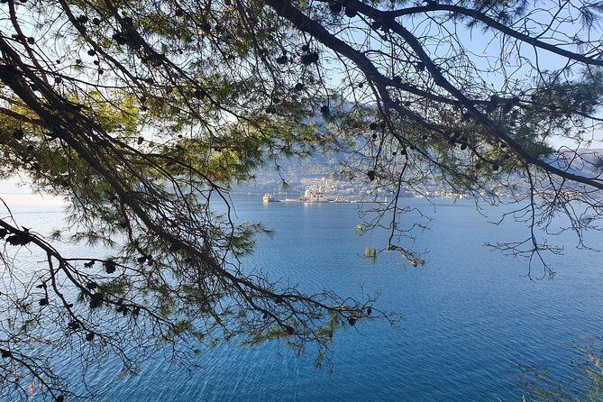 Montenegro Private Tour - Perast and the artificial island: short visit, big atmosphere