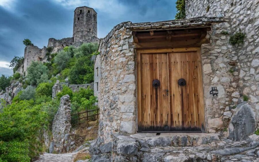 Mostar and Počitelj Day Trip from Dubrovnik - The Old Bridge moment and how to time your photos
