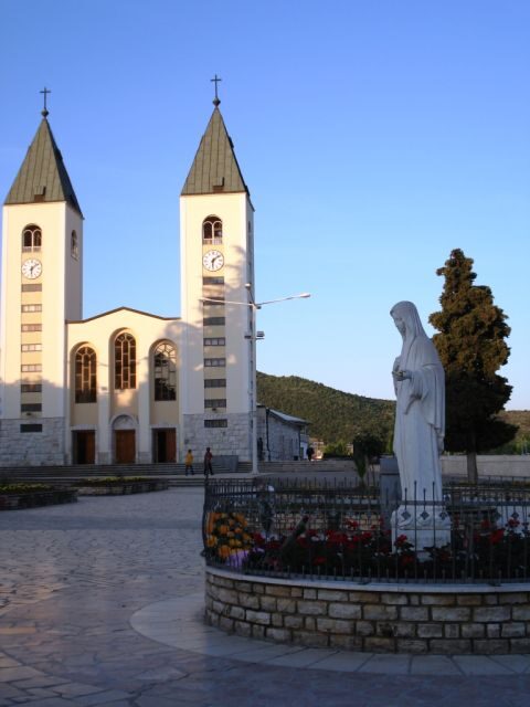 Mostar & Međugorje Full-Day Private Tour from Dubrovnik - Pocitelj’s Hilltop Fortress Town: One Stop That Wears Time Well