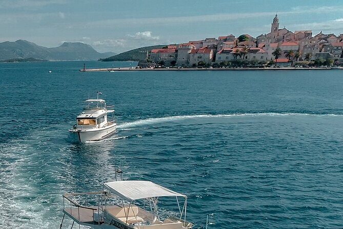 Multi Day Private Croatian Pearls Tour from Split - Dubrovnik by yacht: UNESCO city time without the traffic grind