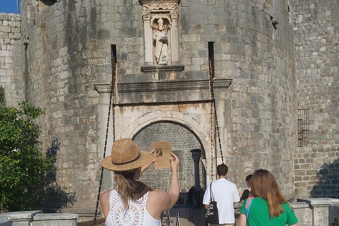 Mysterious Game of Dubrovnik - Private Mystery walking tour - Stop-by-stop: from Pile Gate to Porporela