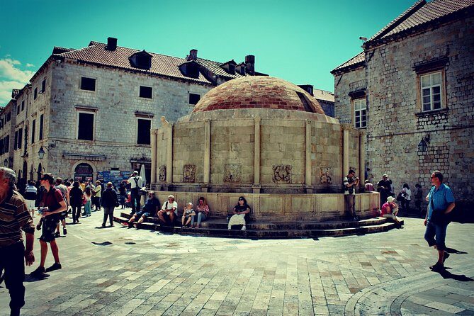 Old Town Secrets Walking Tour - Luza Square: Where Dubrovnik’s Power and Rivalries Played Out